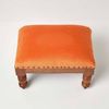 Homescapes Fußhocker Rechteckiger Samthocker Mable – orange mit Holzbeinen, 50 x 30 x 40 cm Bild 3