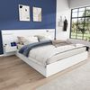 Doppelbett 180*200cm, Holzbett, mit USB-Anschluss, elektronischer Uhr, Bluetooth-Lautsprecher, Farblichtleiste, integrierter Matratze,2 Nachttischen (ohne Schubladen), Matratze nicht enthalten, weiß Bild 5