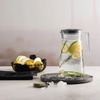 Pasabahce Karaffe aus Glas mit Griff 2000ml mit grauem Deckel Glaskrug transparent Bild 2