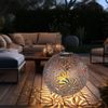 LED Solar-Steckleuchte, Kugel, antik-gold, D 26 cm Bild 4