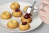 Zenker | Backform für Husarenkrapfen & Engelsaugen | antihaftbeschichtet | 38 x 27 cm | perfekt für gefüllte Kekse | Menge: 1 Stück Bild 5