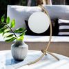 Relaxdays Tischlampe Kugel geschwungen Bild 4