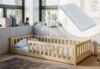 Kids Collective Kinderbett Bodenbett Bett mit Rausfallschutz & Lattenrost Montessori Bett Kinder (weitere Größen 80x160, 120x200, 140x200 cm), Jugendbett Einzelbett mit Matratze, natur Kiefer 90 x 200 cm Bild 2
