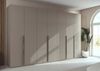 rauch Drehtürenschrank Kleiderschrank Schrank Garderobe Wäscheschrank BESTSELLER MONTCLAR (3 Ausstattungen BASIC/CLASSIC/PREMIUM (SOFT-CLOSE), Breiten 201-400 cm) Front in Glas/Hochglanz/Dekor/Grauspiegel in 5 Breiten MADE IN GERMANY Bild 2