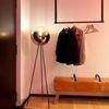 s.luce Dreibein-Stehleuchte Orb Tripod 160cm mit Glaskugel Braun Ø 40cm Bild 5