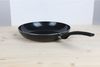 Pfanne PALERMO 28 cm schwarz aus Aluminium mit Keramik-Antihaftbeschichtung – für alle Herdarten inklusive Induktion, langlebig und wärmeleitend Bild 4