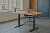 KAWOLA Schreibtisch LORA elektrisch höhenverstellbarer Schreibtisch 140x85cm mit Baumkante massiv Bild 5