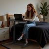 Maclean Schreibtisch MC-120 Mobiler Laptoptisch mit Höhenverstellung 76-111cm, Steh-/Sitztisch mit Neigungsfunktion Home-Office Bild 3