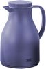 KHG Isolierkanne 1 Liter Marineblau, Quick Press & Drehverschluss, außen Kunststoff matt, innen Glas BPA-frei, Thermoskanne 1l für heiße & kalte Getränke mit präzisem Ausgießer Bild 4