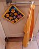 gws 7-teiliges Küchen-Set, Blumen – Safran – 1 Paar Ofenhandschuhe, 1 Paar Topflappen und 4 Geschirrtücher, 100% Baumwolle, hitzebeständig und waschbar : Blumen - Safran : Set Bild 3