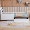 Polsterbett Kinderbett 90*200 cm, Mit Nachtlicht und USB-Ladeanschluss, Mit Ablagefächern, Erhöhte Seitenteile zur Sicherheit, Einfaches Einzelbett, Jungen- und Mädchenbett, Kunstlederstoff, Weiß Bild 5