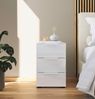 rauch Nachtkommode Flipp, mit 3 Schubladen und Soft-Close-Funktion, Oberboden und Front Glas Bild 5