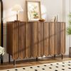 Modernes holzfarbenes Sideboard mit Wellentüren – 120x35x80 cm – grifflos, verstellbare Regale – Stauraum für Wohnzimmer, Flur & Esszimmer Bild 3