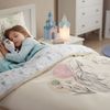 MTOnlinehandel Kinderbettwäsche Disney „Die Eiskönigin“ 135x200 + 80x80 cm, Renforcé, Frozen, 100% Baumwolle, 2 teilig, Anna & Elsa im stilvollen Zeichnungsdesign in sanften Pastelltönen Bild 2
