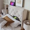 Polsterbett 90x200 cm in Beige mit USB Ladefunktion und 3-seitiger LED-Beleuchtung, ohne Matratze Bild 4