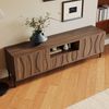 TV Lowboard 160 cm mit Wellen Türen Natur - Moderner Fernsehschrank mit Kabelmanagement & Metallbeinen, Stauraum für Wohnzimmer Bild 5