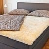 Fellhof Lammfell Betteinlage Classic unterfüttert|70x140 cm Bild 2