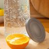 LAV Fonte Karaffe mit grauem Silikondeckel - 700 ml - aus hochwertigem Glas Bild 4