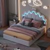 Polsterbett 140x200 cm mit Stauraum und LED-Beleuchtung – Prinzessinnen-Design in Weiß Bild 4