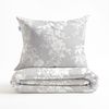 Zohome Cotton Bettwäsche 135x200 Ibisco di Lino Dove Grey Blumen weiß silber Bild 4