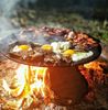 BBQ-Toro Grillpfanne Gusseisen Grillplatte Ø 45 cm mit 3 Beinen, Dutch Oven Ständer, Gusseisen Bild 3