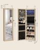 Songmics Schmuckschrank hängend, abschließbarer Spiegelschrank, Wandschrank mit Spiegel und zahlreichen Fächern, Wandmontage, an der Tür hängend, für Ketten, Ohrringe, eichefarben Bild 5