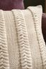 Next Dekokissen Kissen mit Chevron-Muster 43 x 43 cm Bild 3