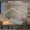 Bellabino 'Abia' Hausbett 90x200 cm mit Matratze, weiß, Kiefer Massivholz, Bodenbett in Hausoptik, Montessori Kinderbett mit Rausfallschutz und Lattenrost Bild 4