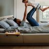 Relaxdays Klemmbare Bettablage aus Bambus Bild 3