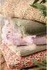 Ib Laursen Decke Quilt Tagesdecke Überwurf 180x130cm Rot Grün Blumen 07924-00 Bild 2