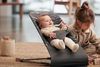 BabyBjörn Bliss Cotton Wippe Antraciet Landscape Grau Bild 2