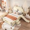 Kinderbett 140x200 cm mit Rutsche und Leiter – Bärenform aus PU und MDF in Beige Bild 1