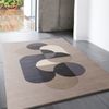 Teppich Wolle Weich | Schlafzimmerteppich Florhöhe 1,1cm | Fußbodenbelag Wärmeisolierend | Modernes Muster | Hellgrau 120x170cm | Hull-Beverley von Kadima Design Bild 2