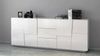 Dmora Kommode Astel, Wohnzimmer-Buffet, Wohnzimmer-Kommode mit 4 Türen und 3 Schubladen, 220x44x86 cm, glänzend weiß Bild 2