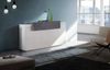 Dmora Kommode Aschly, 3-türiges Küchen-Sideboard, Wohnzimmer-Buffet, 100 % Made in Italy, 160 x 45 x 86 cm, glänzendes Weiß und Schiefer, Bild 2