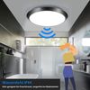 ZMH LED Deckenleuchte mit Bewegungsmelder Indoor Schwarz IP44 15 W Runde Kellerlampe mit Bewegungsmelder Ø 30 cm 4000 K Bild 4