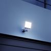 Steinel LED-Außenstrahler XLED home 2 XL S weiß, 19,3 W Flutlicht, 180° Bewegungsmelder, 10 m Reichweite Bild 3