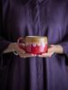 BLOOMINGVILLE Sheen Tasse Rot Steingut Bild 1