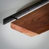 alesvelt Wandregal EDGE NATURE Schwebendes Massivholz-Regal mit echter Baumkante, 60 x 20 x 4 cm, Akazienholz Bild 4