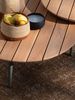 Gartencouchtisch-Set Assivali aus Teakholz, modern skandinavisch, grün natur, rundes 2er-Set Bild 3