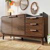 Kommode, Wohnzimmer-Sideboard in Eiche Dekor mit Marmor-Optik Platte, Offene Ablage + 3 Schubladen & Doppeltürschrank (innen höhenverstellbar), Massivholzbeine, MDF + Holz, Eiche + Weiß, 120×40×77 cm Bild 3