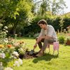 Relaxdays Kniebank Gartenarbeit mit Taschen Bild 2