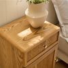 Calicosy 'AVA' Nachttisch 1 Tür und 1 Schublade mit Lamellenfronten H71 cm - Helles Holz Bild 5