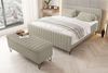 99rooms Lucio Boxspringbett mit Hocker Boucle-Stoff ANTHOLOGY Creme 160x200 cm Bild 3