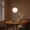 Liadomo Pendelleuchte Kyra, 1-flammig, rund, aus mattiertem Opalglas, ohne Leuchtmittel, E27-Fassung, diffuses Licht, 35 cm Durchmesser, Esszimmerlampe Bild 3