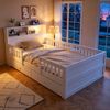 Merax Holzbett 90x190 cm, Kinderbett, Einzelbett, USB- und Tape-C-Kombi-Steckdose, kleine LED-Leuchte, Kopfteil mit Ablagefunktion, Multifunktionsbett, Kiefernholz, Weiß Bild 3