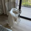 WoolOnly Plaid mit Fransen aus feiner Merinowolle (130x180 cm, Sandrose) Bild 2