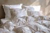 Zohome Cotton Bettwäsche 135x200 Ibisco di Lino Sandy Beige Blumen weiß sand Bild 4