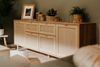 Finori Bali 51B Sideboard, Dekor Sonoma Eiche / Dekor Rafia Motivdruck| Sideboard für Wohnzimmer | Maß: B x H x T ca. 180 x 71 x 40 cm | Sideboard mit 4 Rahmentüren, 2 Einlegeböden und 2 Schubkästen Bild 3