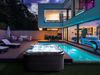 Whirlpool Outdoor grau mit LED rechteckig 215 x 180 cm ARCELIA Bild 3
